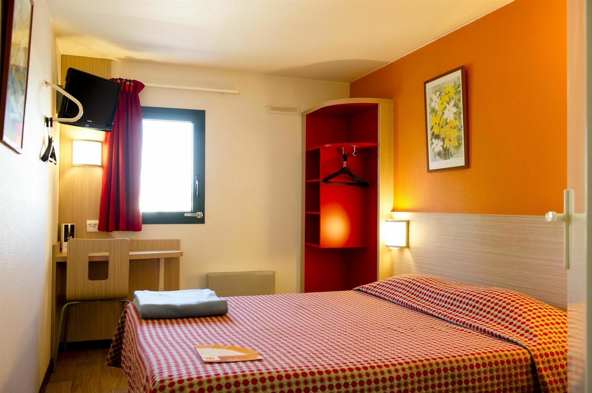 Premiere Classe Orleans Ouest - La Chapelle St Mesmin Екстериор снимка